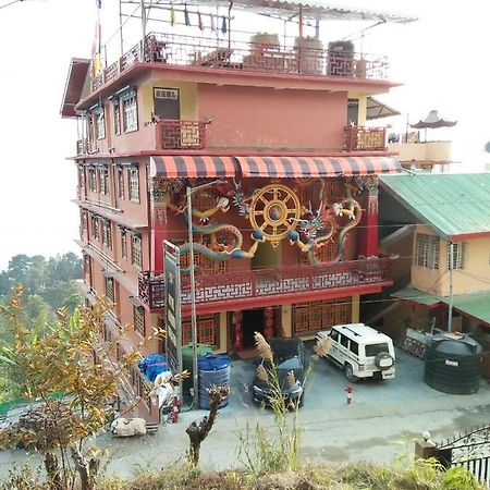 Hotel Golden Dragon Aritar Esterno foto