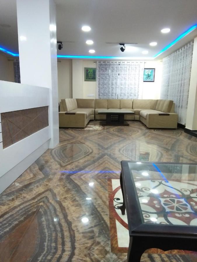 Hotel Golden Dragon Aritar Esterno foto